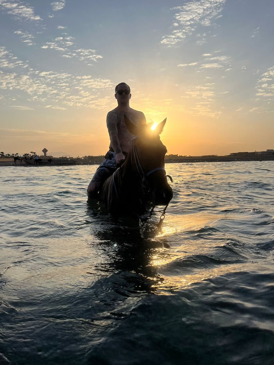 Privates Pferdereiten am Strand und in der Wüste bei Sonnenuntergang Hurghada